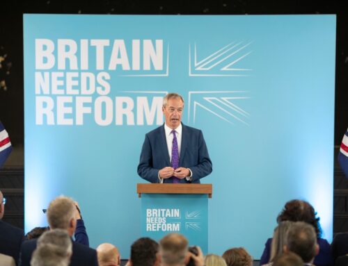 Bumerang Mehrheitswahlrecht: Britische Reformpartei in Umfragen stärkste Kraft